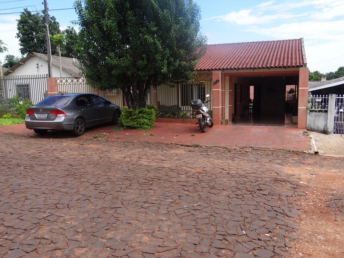 Casa Da Helo Quartos Em Foz Otel Foz do Iguaçu Dış mekan fotoğraf